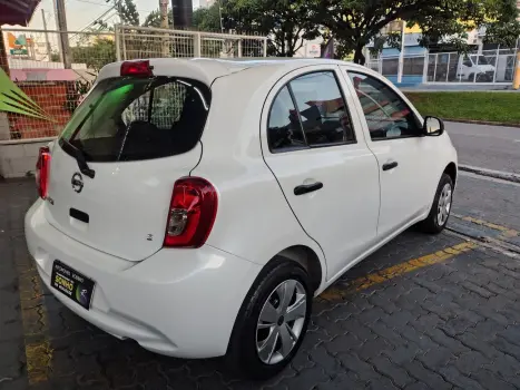 NISSAN March 1.0 12V 4P S FLEX, Foto 18