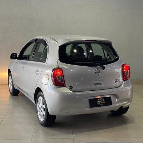 NISSAN March 1.0 12V 4P SV FLEX, Foto 2
