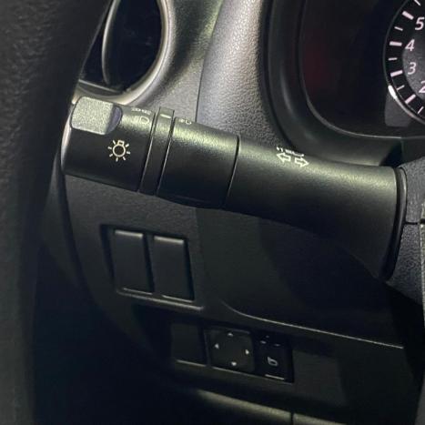 NISSAN March 1.0 12V 4P SV FLEX, Foto 12