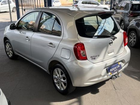 NISSAN March 1.0 12V 4P SV FLEX, Foto 4
