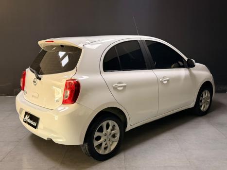 NISSAN March 1.0 12V 4P SV FLEX, Foto 2