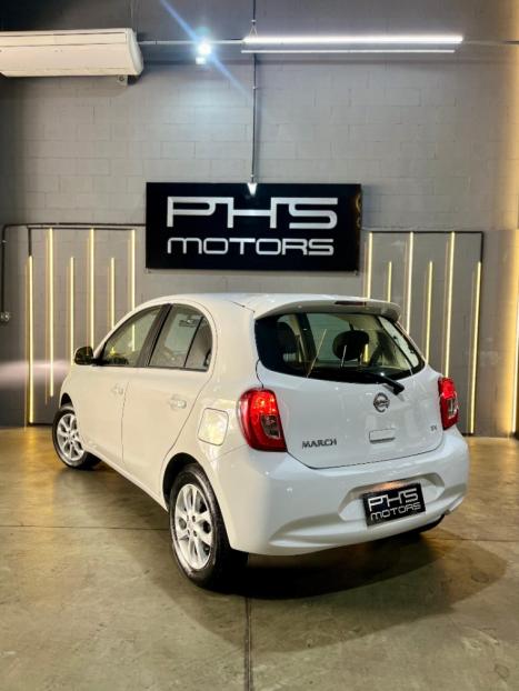 NISSAN March 1.0 16V 4P SV FLEX, Foto 3