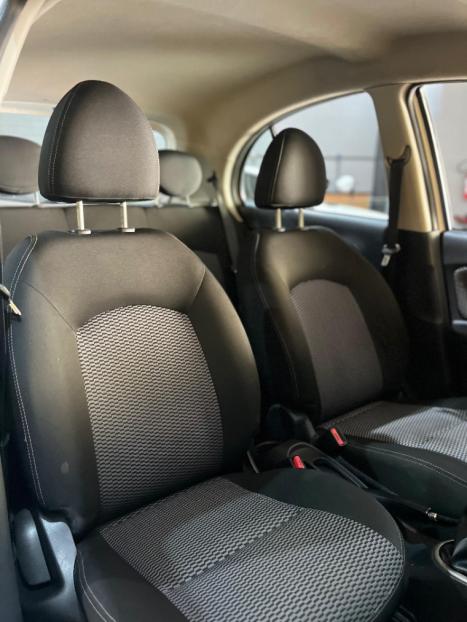 NISSAN March 1.0 16V 4P SV FLEX, Foto 7