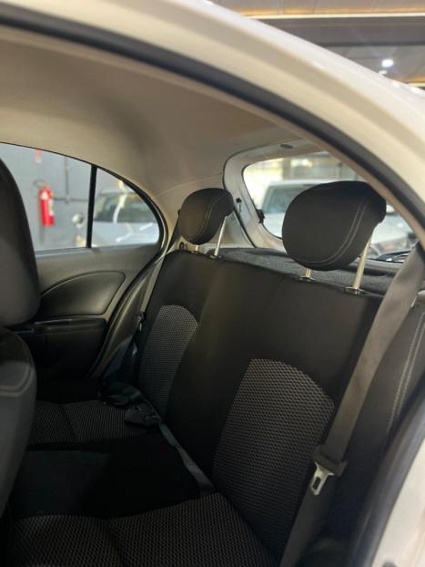 NISSAN March 1.0 16V 4P SV FLEX, Foto 8
