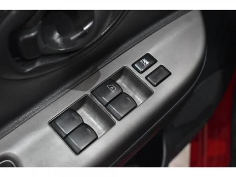 NISSAN March 1.0 16V 4P FLEX, Foto 10