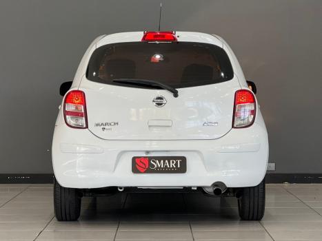 NISSAN March 1.0 16V 4P S FLEX, Foto 10