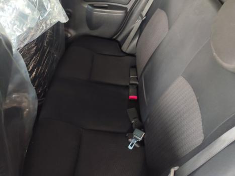 NISSAN March 1.0 16V 4P FLEX, Foto 9