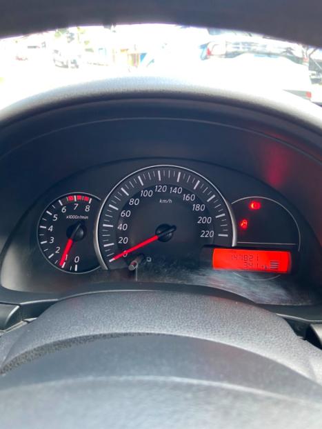 NISSAN March 1.0 16V 4P S FLEX, Foto 6