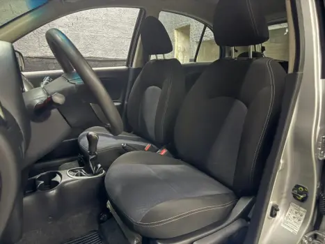 NISSAN March 1.6 16V 4P SL FLEX, Foto 13