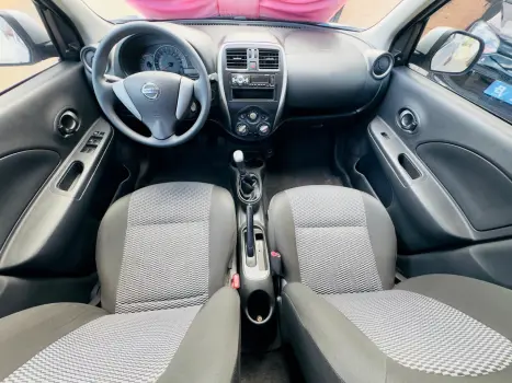 NISSAN March 1.6 16V 4P S FLEX, Foto 10