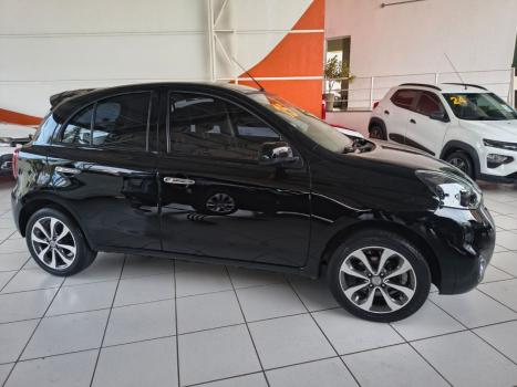 NISSAN March 1.6 16V 4P SL FLEX, Foto 4