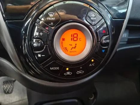 NISSAN March 1.6 16V 4P SL FLEX, Foto 25