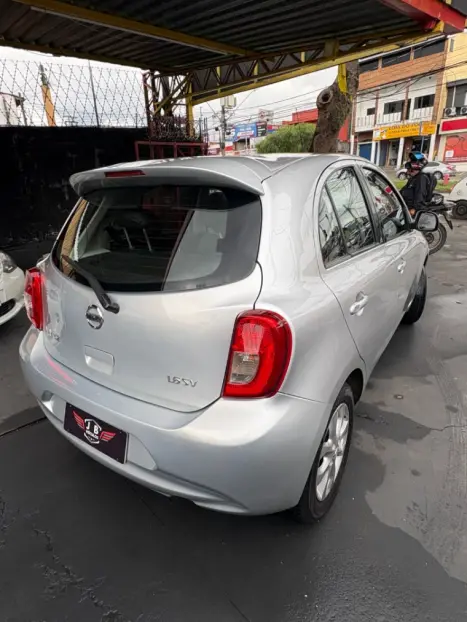 NISSAN March 1.6 16V 4P SV FLEX, Foto 4