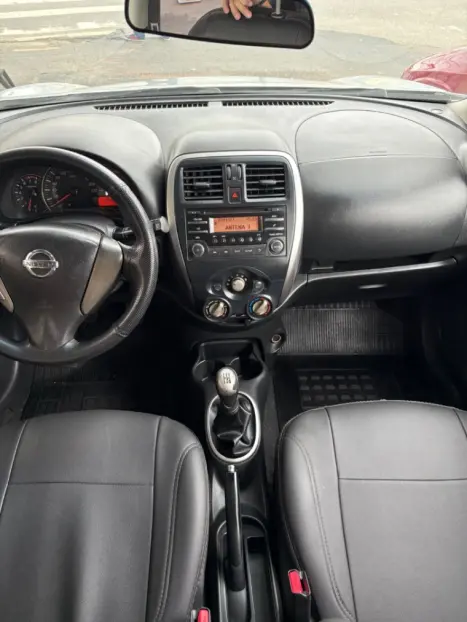 NISSAN March 1.6 16V 4P SV FLEX, Foto 7