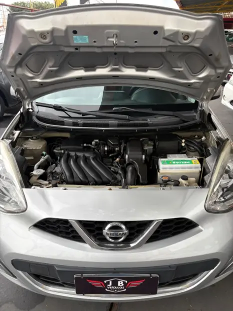 NISSAN March 1.6 16V 4P SV FLEX, Foto 13