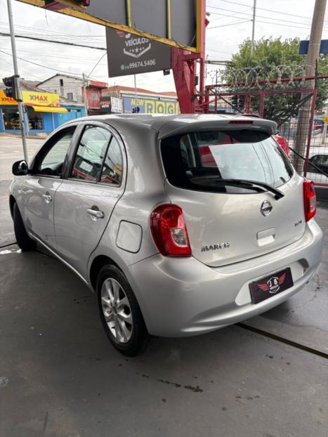 NISSAN March 1.6 16V 4P SV FLEX, Foto 5