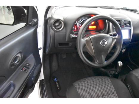 NISSAN March 1.6 16V 4P S FLEX, Foto 7