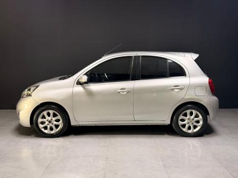 NISSAN March 1.6 16V 4P SV FLEX, Foto 5