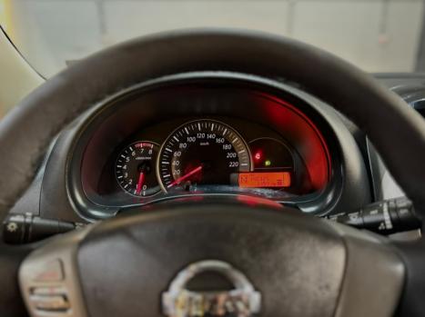 NISSAN March 1.6 16V 4P SL FLEX AUTOMÁTICO CVT, Foto 13