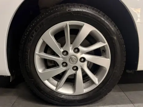 NISSAN Sentra 2.0 16V 4P FLEX AUTOM�TICO CVT, Foto 2