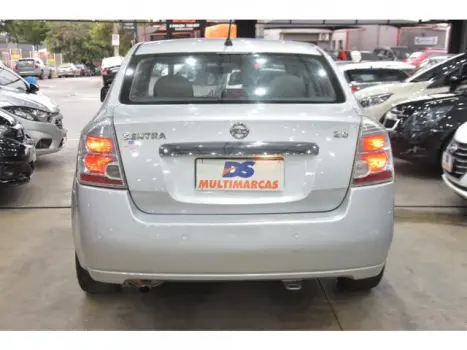 NISSAN Sentra 2.0 16V 4P, Foto 14
