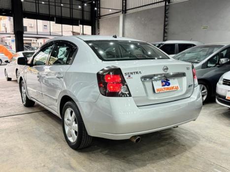 NISSAN Sentra 2.0 16V 4P, Foto 2