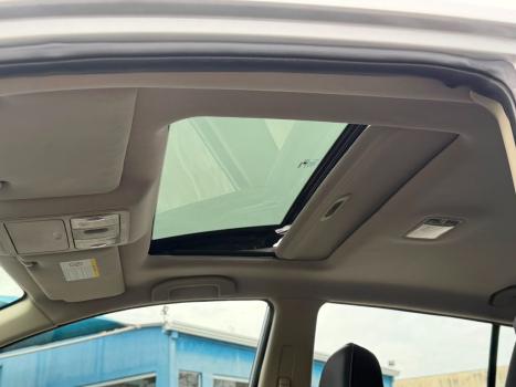 NISSAN Tiida Hatch 1.8 16V 4P Sl AUTOM�TICO, Foto 16