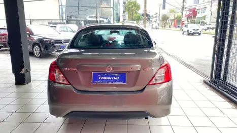 NISSAN Versa Sedan 1.6 16V 4P FLEX SV, Foto 10