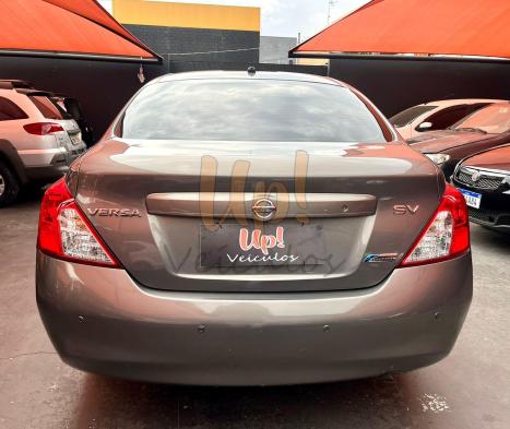 NISSAN Versa Sedan 1.6 16V 4P FLEX SV, Foto 6
