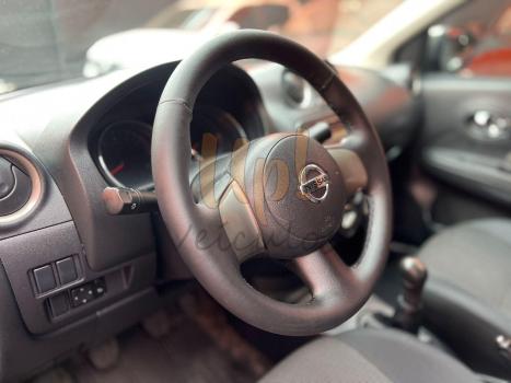 NISSAN Versa Sedan 1.6 16V 4P FLEX SV, Foto 13