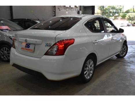 NISSAN Versa Sedan 1.6 16V 4P SV FLEX XTRONIC AUTOMTICO CVT, Foto 3