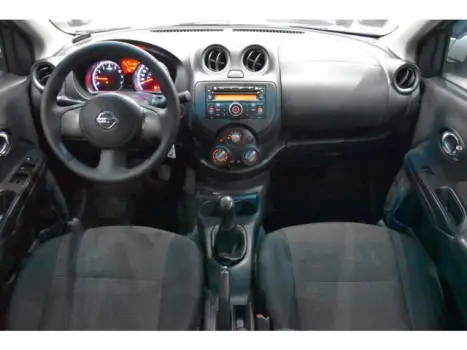 NISSAN Versa Sedan 1.6 16V 4P FLEX SV, Foto 4