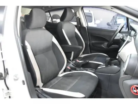 NISSAN Versa Sedan 1.6 16V 4P FLEX SENSE, Foto 4