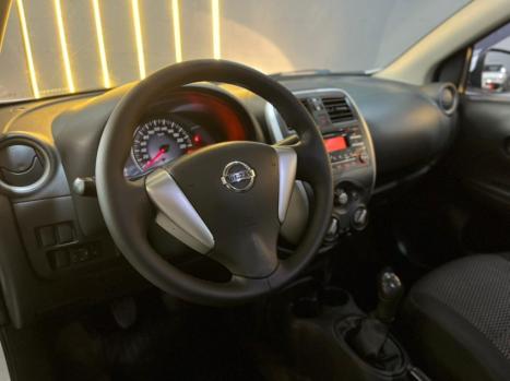 NISSAN Versa Sedan 1.0 4P FLEX, Foto 18