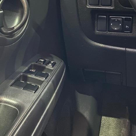 NISSAN Versa Sedan 1.6 16V 4P FLEX SV, Foto 14