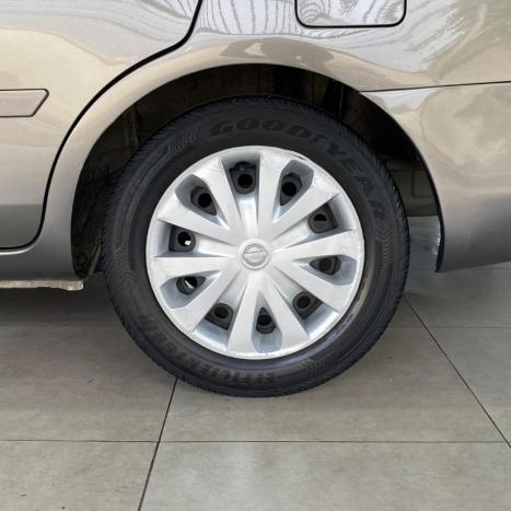 NISSAN Versa Sedan 1.6 16V 4P FLEX SV, Foto 19