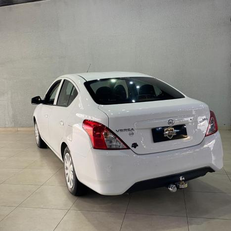 NISSAN Versa Sedan 1.6 16V 4P FLEX S, Foto 2