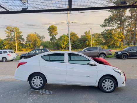 NISSAN Versa Sedan 1.6 16V 4P FLEX SV, Foto 5