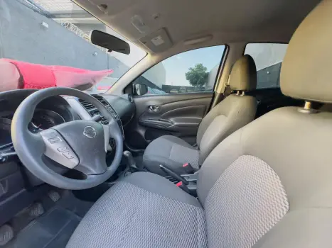 NISSAN Versa Sedan 1.6 16V 4P FLEX SV, Foto 10
