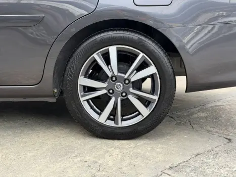 NISSAN Versa Sedan 1.6 16V 4P FLEX SL, Foto 14