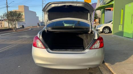 NISSAN Versa Sedan 1.6 16V 4P FLEX SL, Foto 10