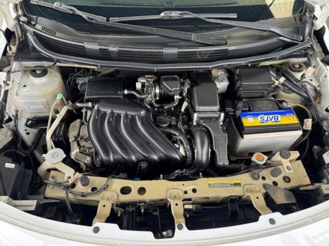 NISSAN Versa Sedan 1.6 16V 4P UNIQUE FLEX, Foto 14
