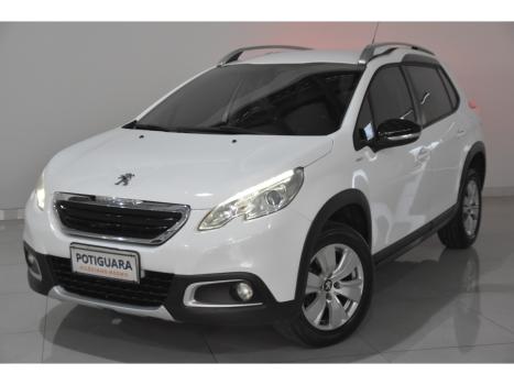 PEUGEOT 2008 , Foto 1