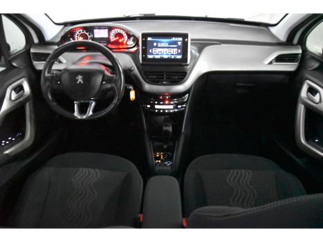 PEUGEOT 2008 , Foto 3