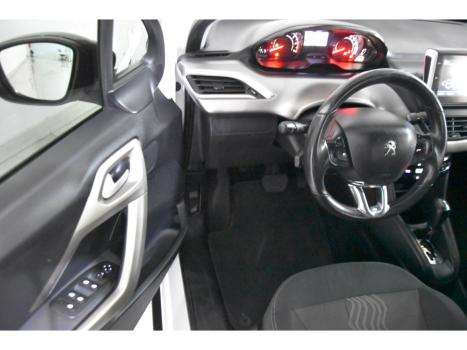PEUGEOT 2008 , Foto 7