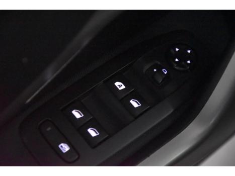 PEUGEOT 2008 , Foto 8