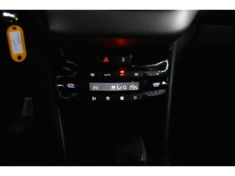 PEUGEOT 2008 , Foto 10