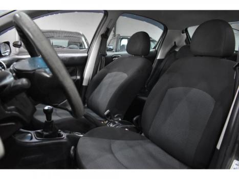 PEUGEOT 207 Hatch 1.4 4P XR FLEX, Foto 6