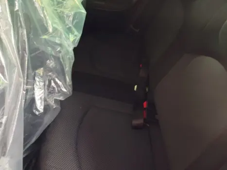 PEUGEOT 207 Hatch 1.4 4P XR FLEX, Foto 6