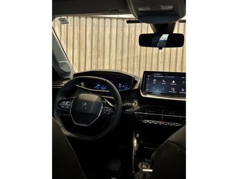 PEUGEOT 208 1.0 12V 4P FLEX GRIFFE TURBO 200 AUTOM�TICO CVT, Foto 9